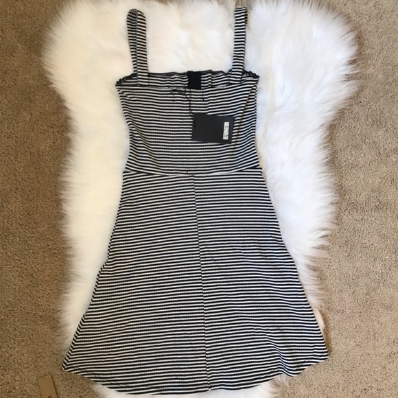 NWT reformation nellies dress Cannes stripe xs - Picture 7 of 7